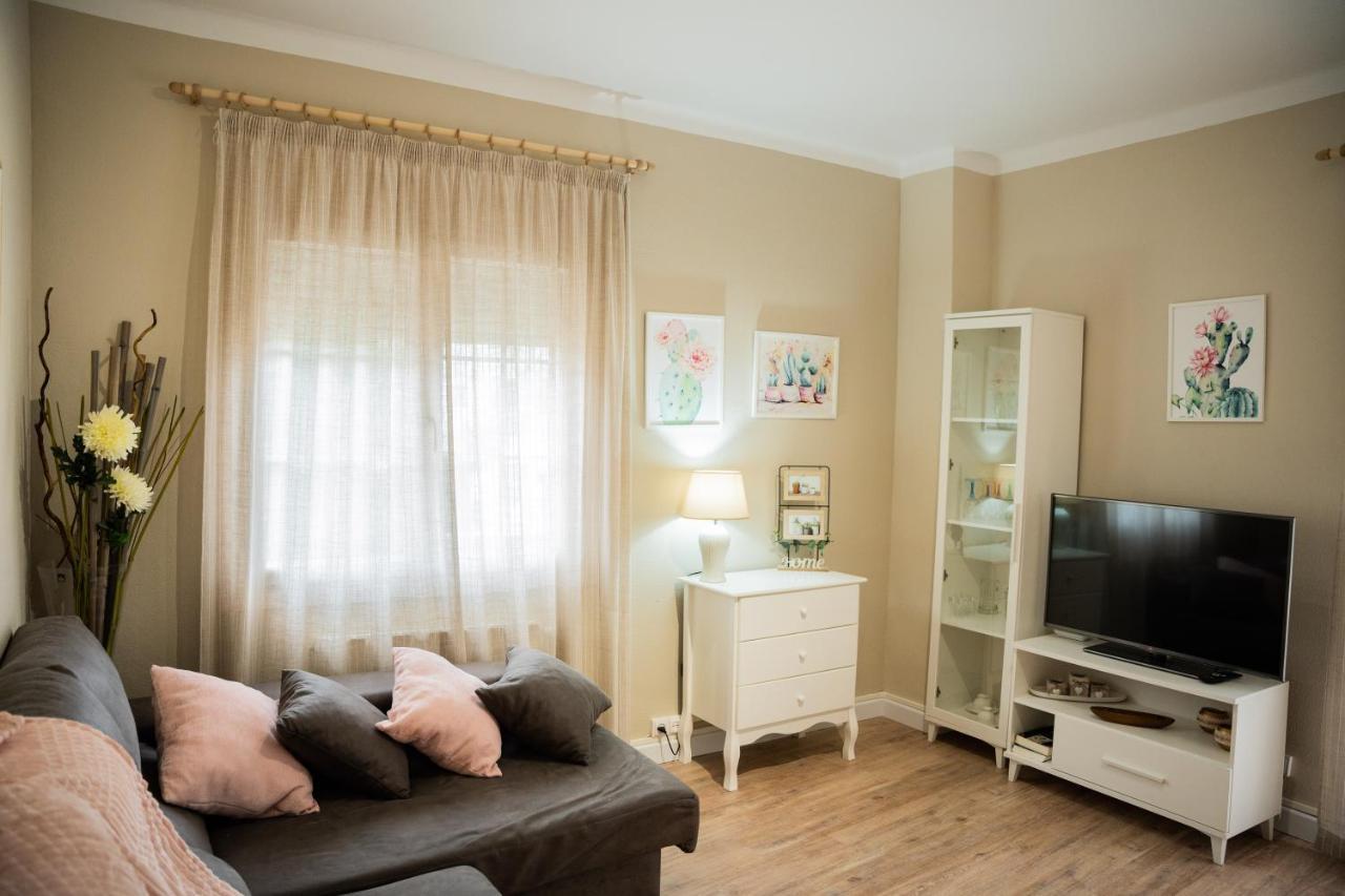 Gallimo Apartaments Амполья Экстерьер фото